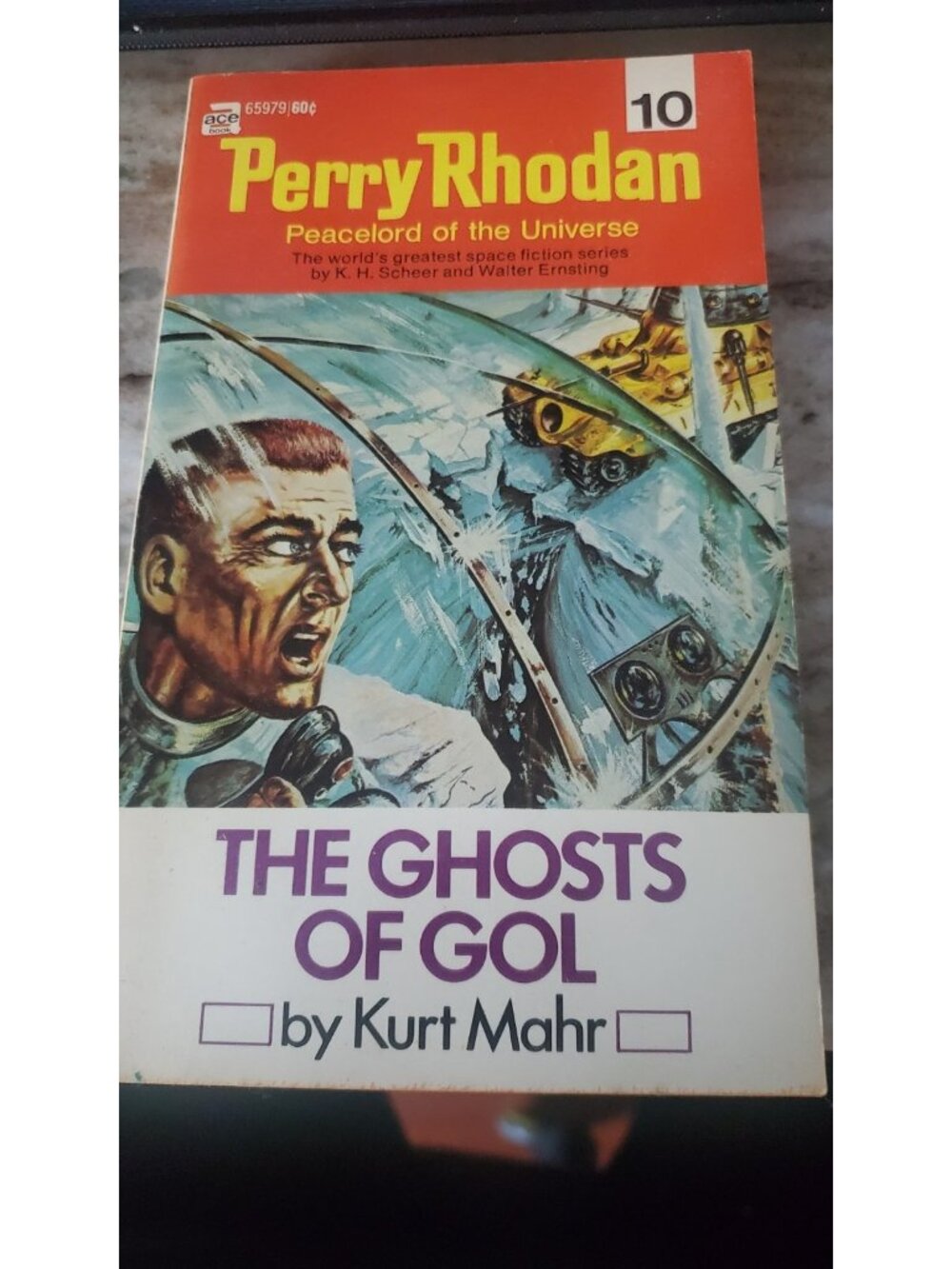 Book - The Ghosts of Gol by Kurt Mahr